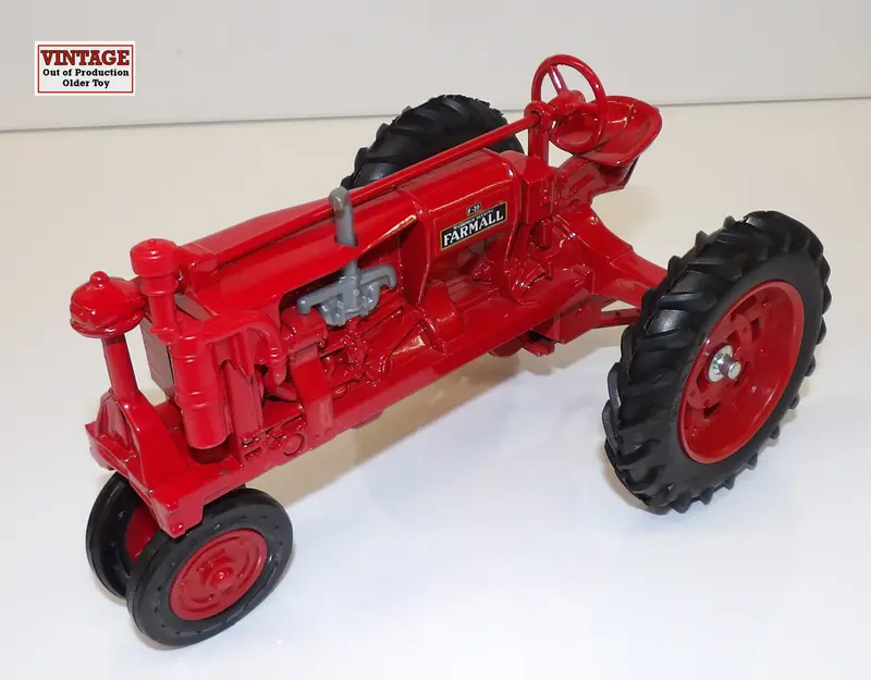 1/16 Scale Farmall F-20 Narrow-Front Tractor – Red Finish #437