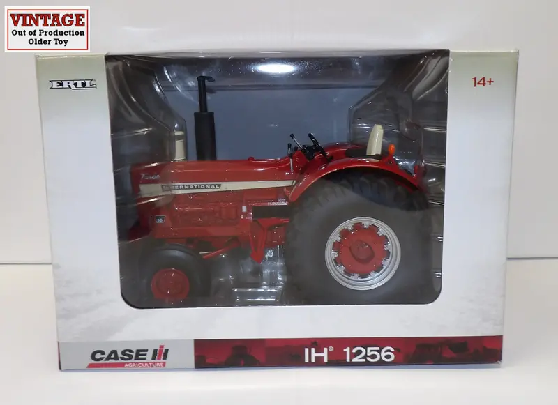 1/16 Scale International 1256 Wheatland Tractor Model #14652