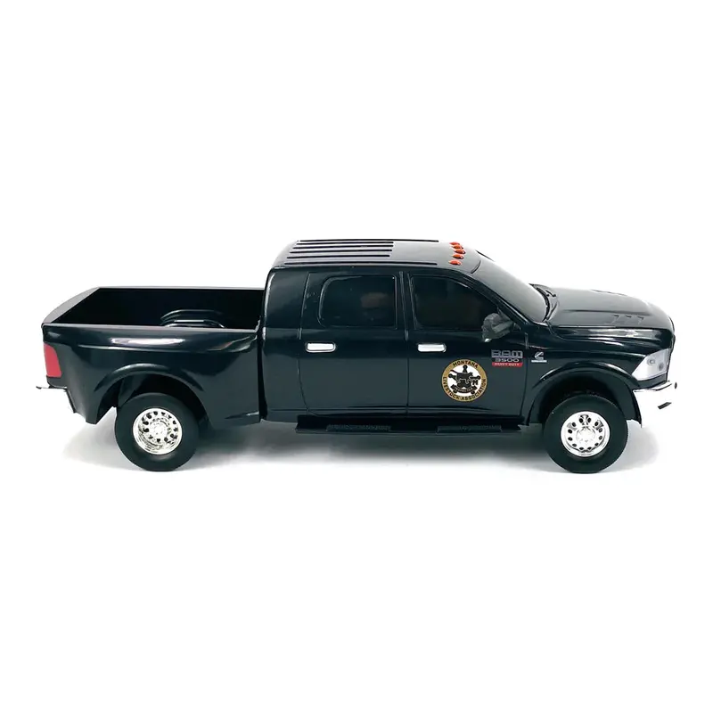 1/20 Kayce Dutton’s Ram 3500 Dually Livestock Transport Model