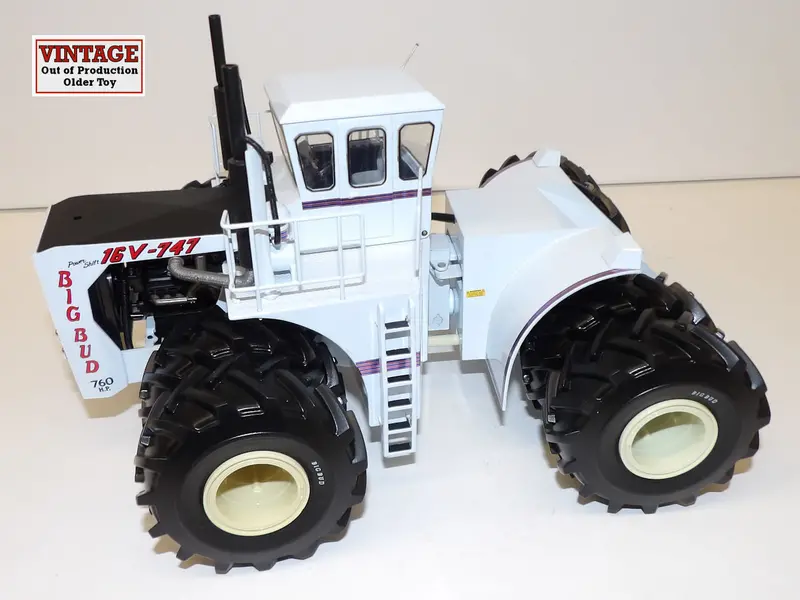 1/32 Big Bud 16V-747 760 HP 4WD Tractor – Original Factory Edition, Model #40015BB