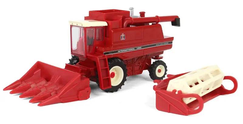 1/64 International 1460 Axial-Flow Combine – Includes Grain and Corn Headers