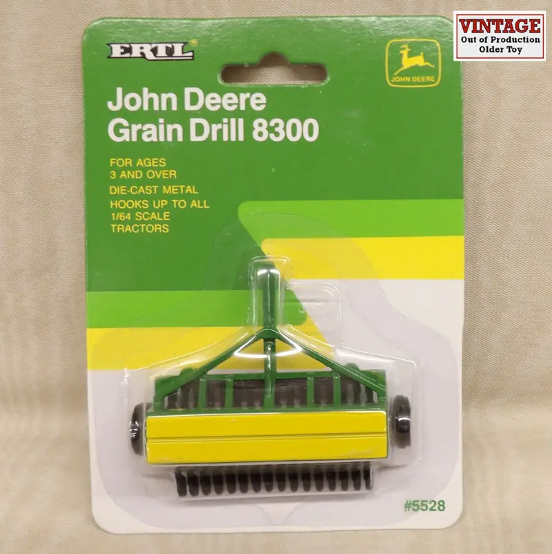 1/64 John Deere 8300 Grain Drill #5528FO