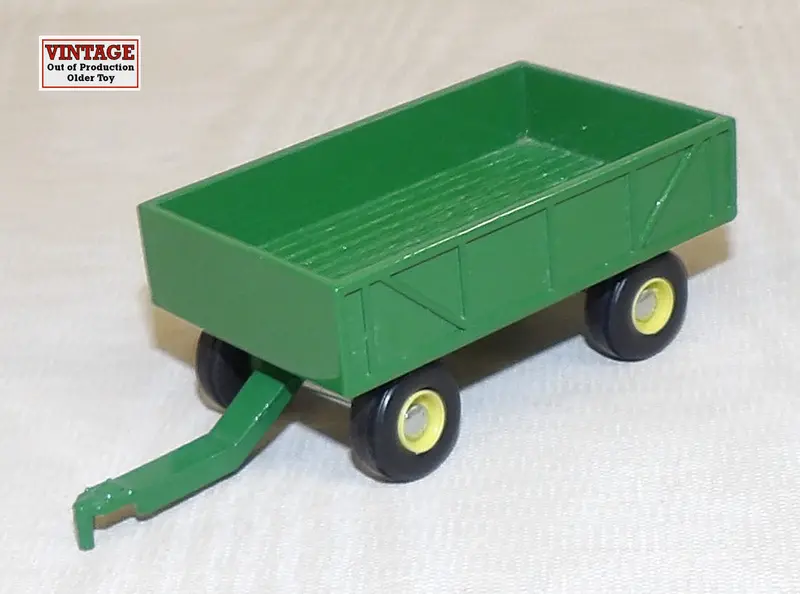 1/64 Scale John Deere Barge Wagon – No Box, As-Is