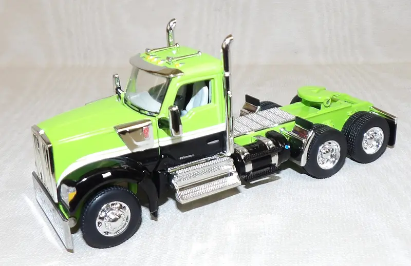 1/64 Scale Lime Green & Black Kenworth W990 Day Cab Truck #T345