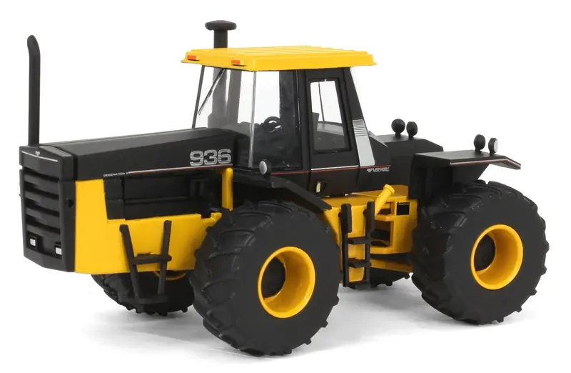 1/64 Versatile 936 4WD Industrial Tractor with 30.5-32 Wide Single Tires