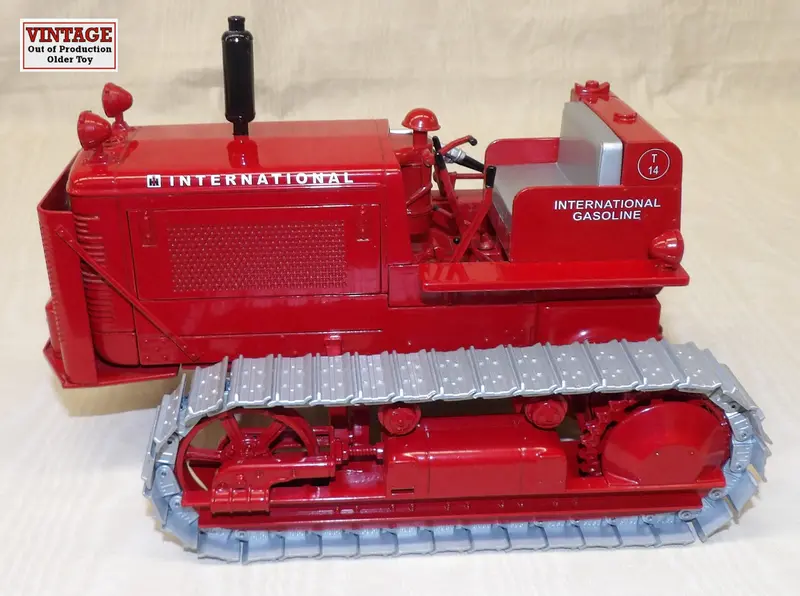1:16 Scale International T-14 Gas-Powered Crawler Tractor #ZJD162