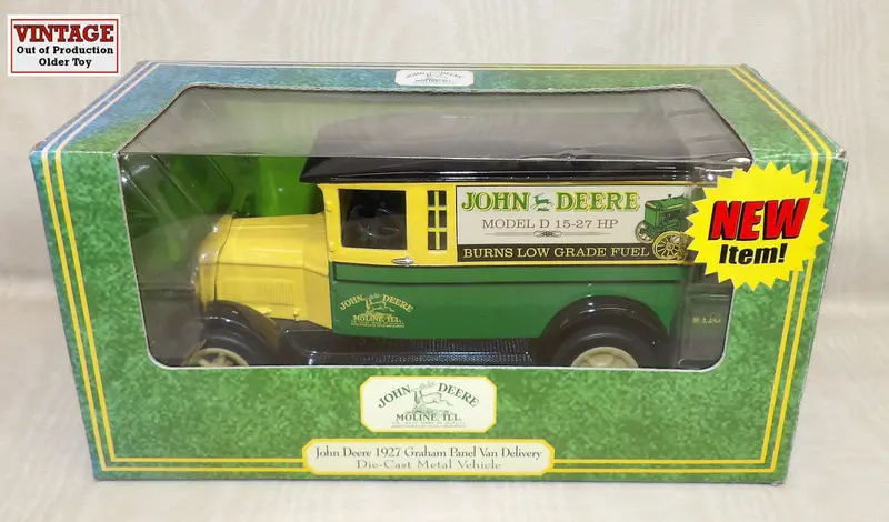 1:25 John Deere 1927 Graham Panel Van Delivery Coin Bank – Classic Farm-Themed Savings Container