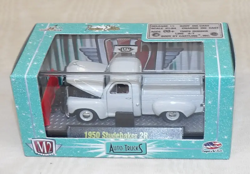 32525 1950 Studebaker 2R Pickup with Snow Blade – 1:64 Light Gray Farm Vehicle