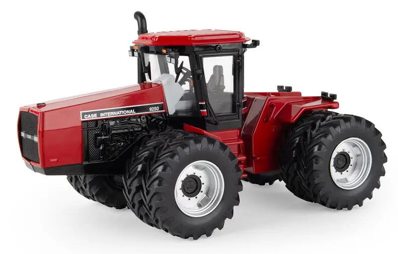 44465OTP 1/32 Scale Case-IH 9250 4WD Tractor with Dual Rear Wheels – 2025 National Farm Toy Museum Exclusive
