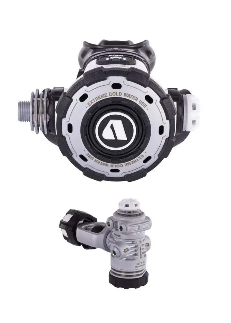 Apeks MTX-R Yoke Regulator Set – Cold-Water Rated Balanced First & Second Stage