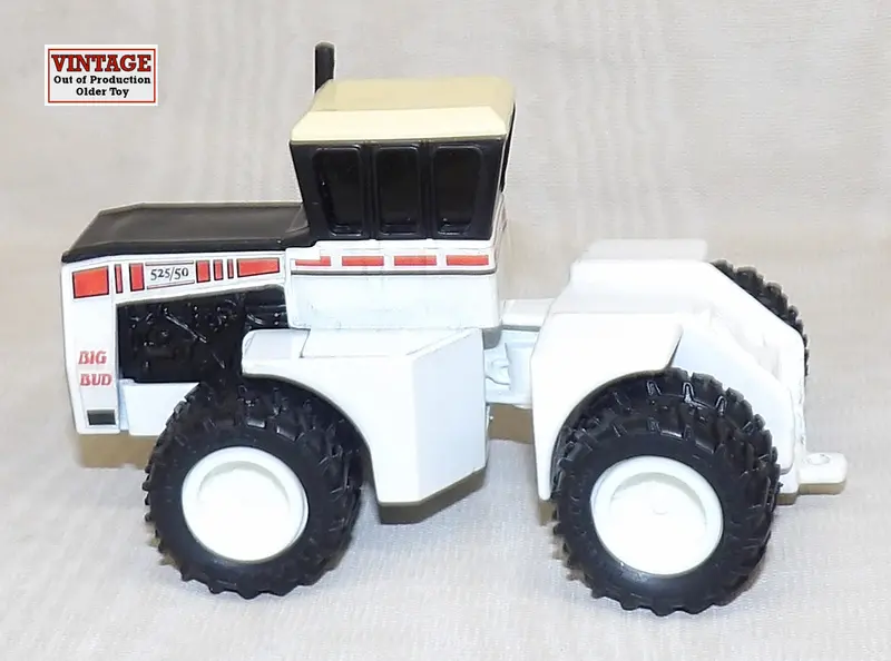 Big Bud 525/50 4WD Tractor (1:64) – Dual Rear Wheels, Loose Unit, Sold As-Is