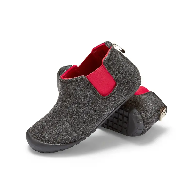 Brumby Men’s Charcoal and Red Sandals