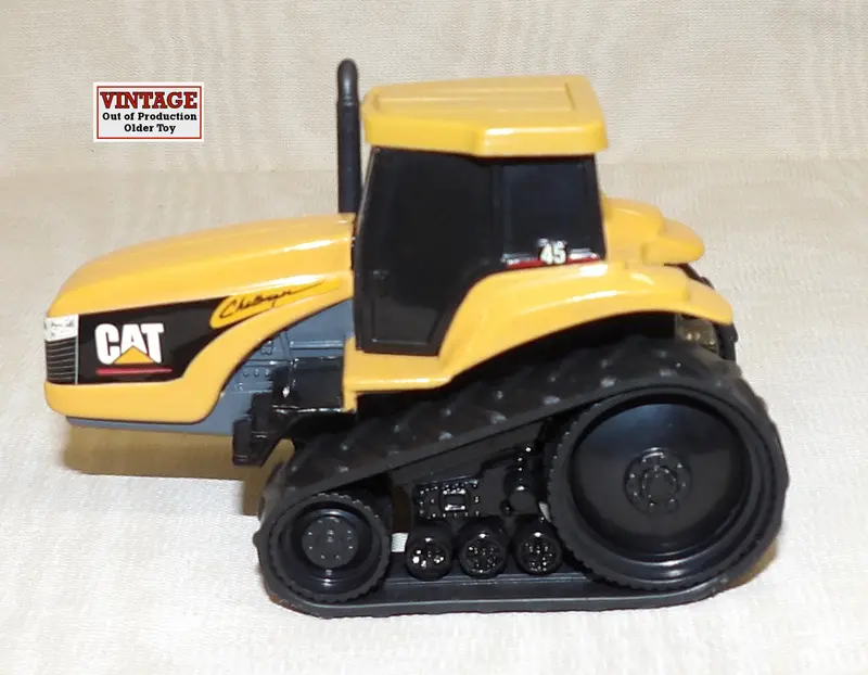 Caterpillar Challenger 45 Tractor (1:64) – Loose Unit, No Packaging, Sold As-Is