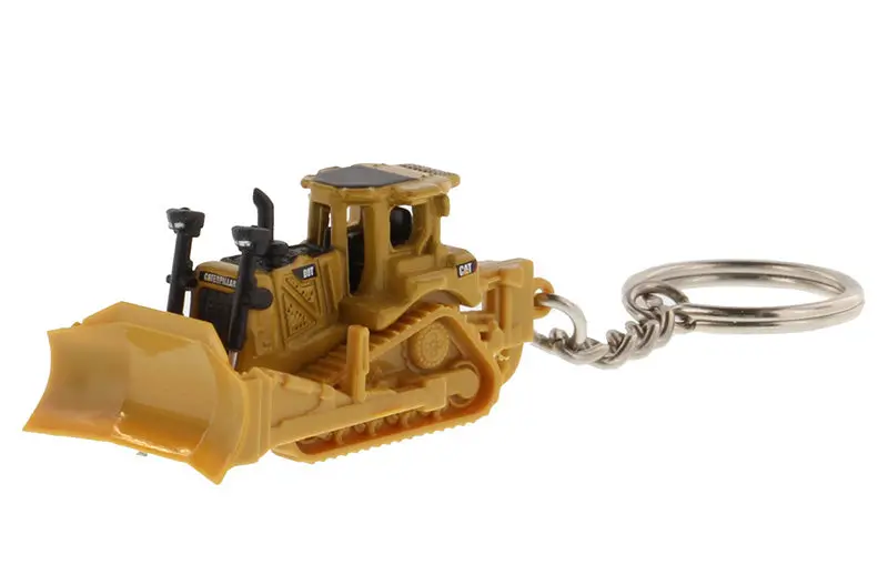 Caterpillar D8T Track-Type Tractor Keychain – Miniature Metal Tractor Charm