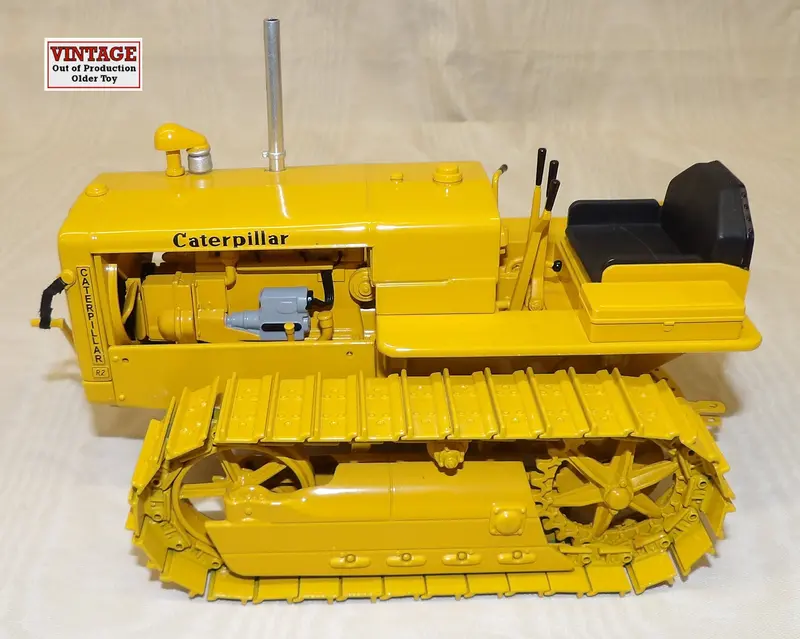 CUST1008 1/16 Scale Caterpillar R2 Track-Type Tractor – Limited Production Run