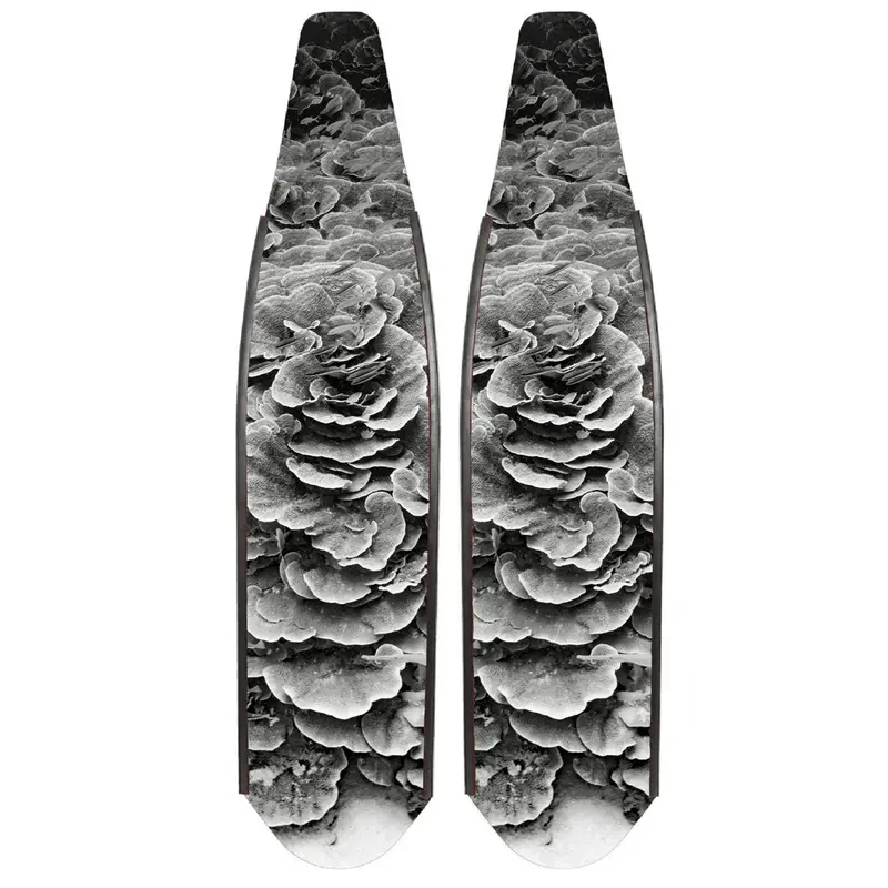 DiveR Carbon Fins – Coral Black & White Design