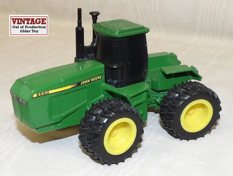 John Deere 8560 4WD Tractor with Dual Rear Wheels – 1/64 Scale, Model #5603EO, As-Is