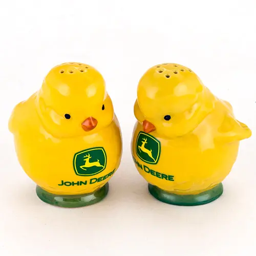 John Deere Chicks Salt and Pepper Shakers – Adorable Poultry-Themed Condiment Pair