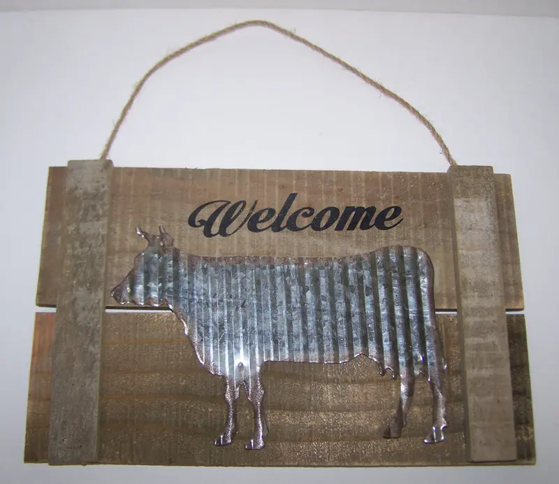 Rustic Wood Sign Featuring Metal Cow Design – #30043538
