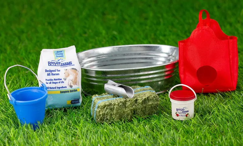 Stable Feed Set – 1:9 Scale Farm Animal Accessory Kit