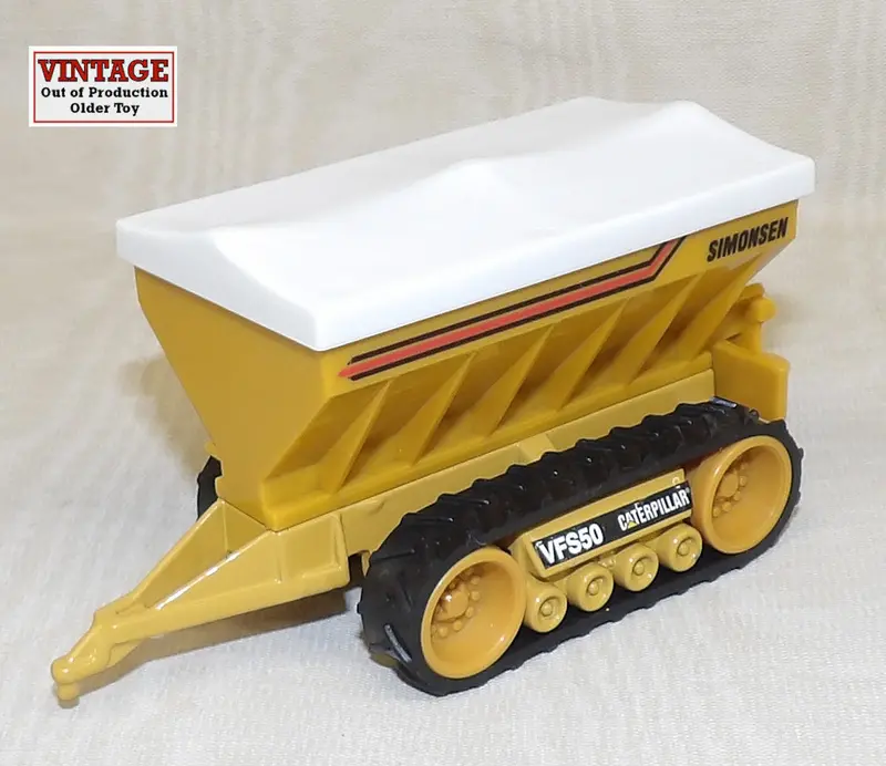 VFS50 Undercarriage (1:64) – Dry Fertilizer Spreader Attachment, No Packaging